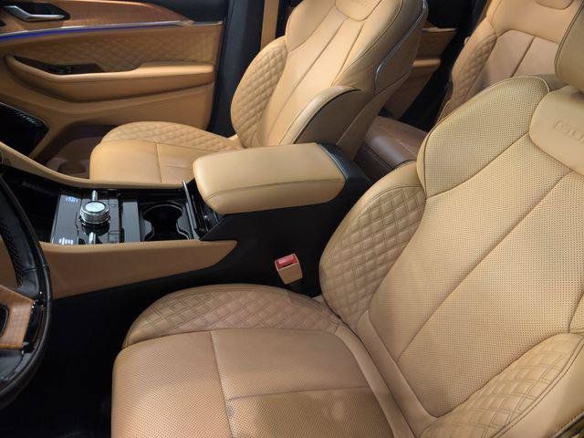 Certified 2024 Jeep Grand Cherokee Summit AWD/4WD image 15