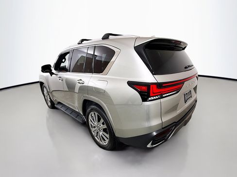 Used 2023 Lexus LX 600 4WD w/ Accessory Package (Z1) image 5