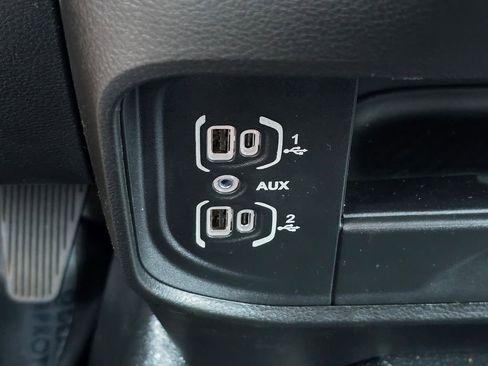 Used 2025 RAM 3500 Tradesman w/ Chrome Appearance Group image 36