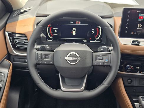 New 2026 Nissan Rogue Platinum AWD/4WD image 14