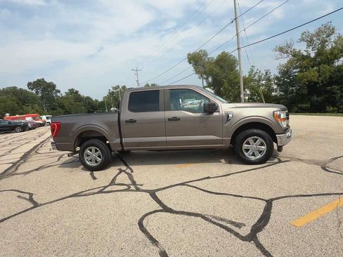 Used 2021 Ford F150 XLT AWD/4WD image 9
