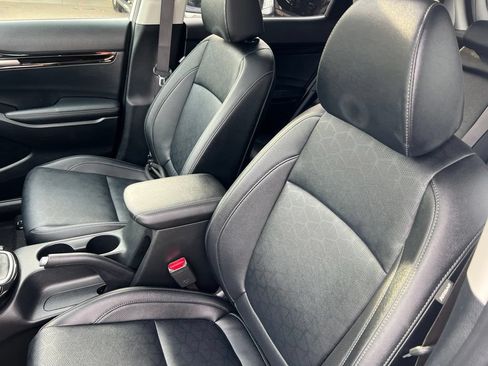 Certified 2025 Kia Seltos EX w/ EX Sunroof Package AWD/4WD image 5