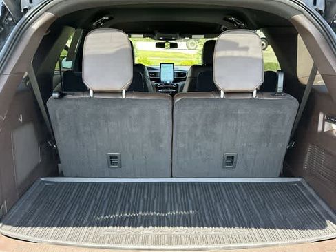 Used 2023 Ford Explorer King Ranch w/ Technology Package AWD/4WD image 25