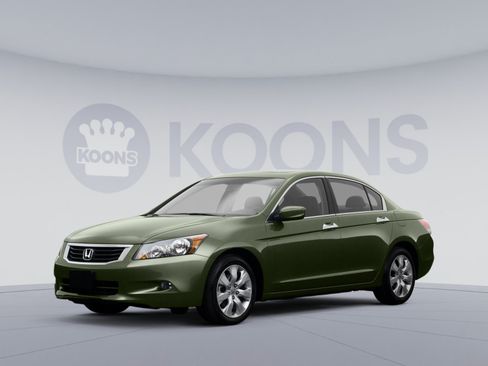 Used 2022 Honda Accord Sport image 1