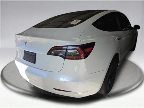 Used 2023 Tesla Model 3 Standard Range RWD image 6