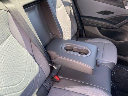 New 2025 Volkswagen Tiguan SE R-Line image 51