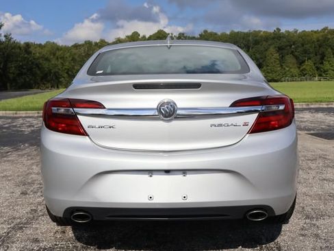 Used 2016 Buick Regal FWD image 7