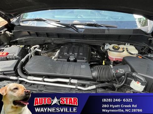 Used 2022 Chevrolet Silverado 1500 Custom AWD/4WD image 32