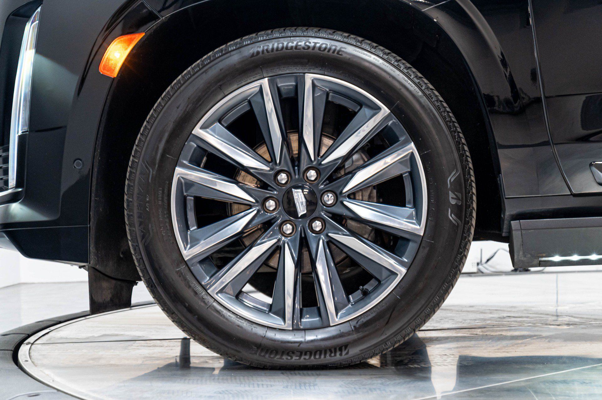 Used 2024 Cadillac Escalade Sport Platinum AWD/4WD image 45