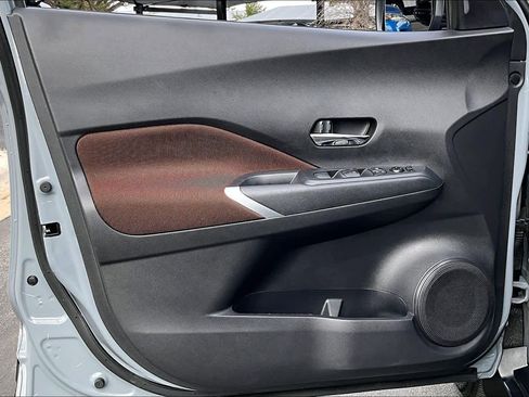 Certified 2023 Nissan Kicks SR image 22