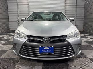 Used 2017 Toyota Camry XLE video 3