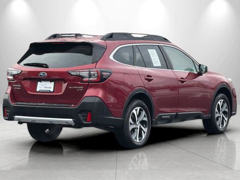 Used 2021 Subaru Outback Limited XT image 2