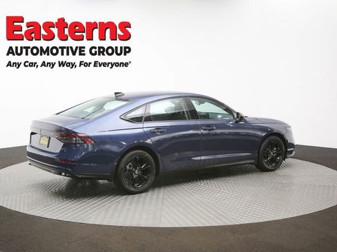 Used 2025 Honda Accord SE image 42