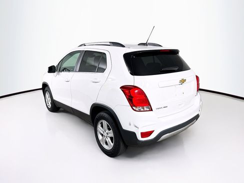 Used 2020 Chevrolet Trax LT image 28