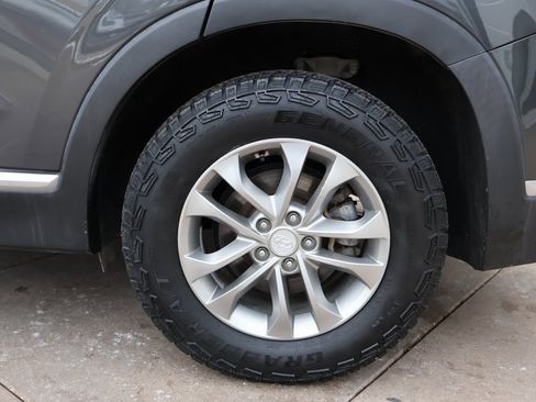 Used 2020 Hyundai Santa Fe SEL image 41