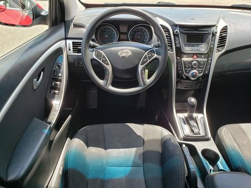 Used 2016 Hyundai Elantra GT FWD image 13