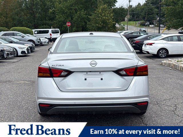 New 2026 Nissan Altima 2.5 SV FWD image 7