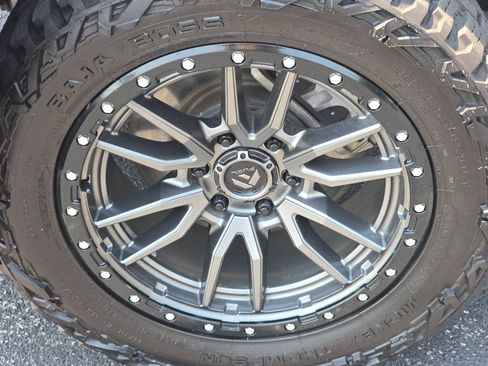 Used 2025 RAM 1500 Warlock AWD/4WD image 3