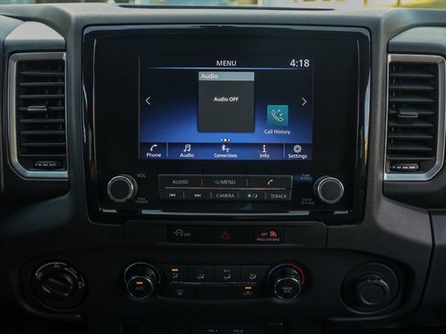 Used 2023 Nissan Frontier SV image 28