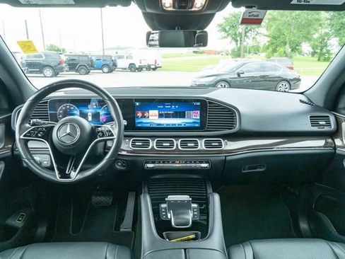Used 2024 Mercedes-Benz GLE 350 4MATIC image 31