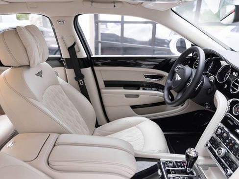 Used 2020 Bentley Mulsanne Speed RWD image 20