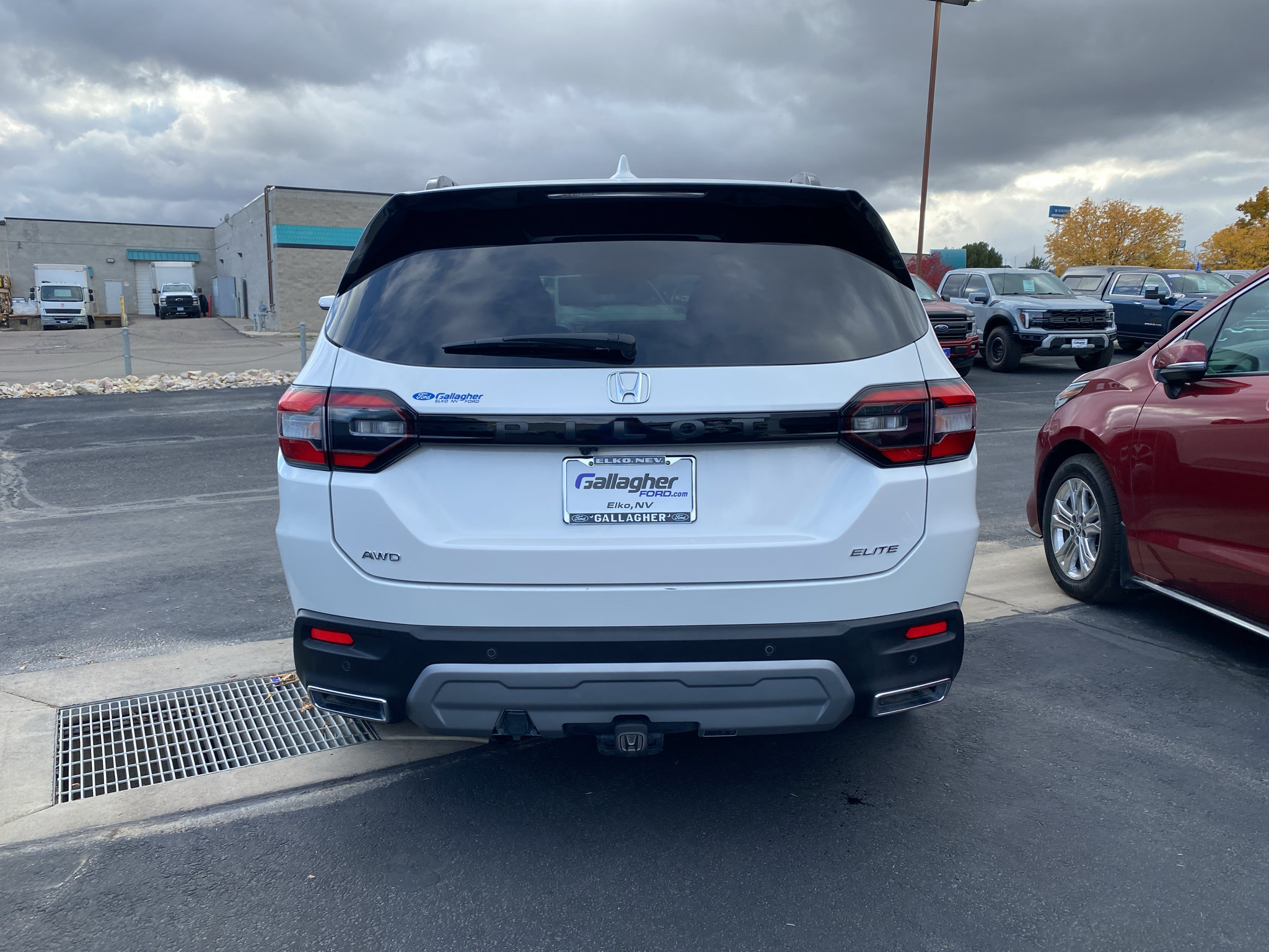 Used 2024 Honda Pilot Elite image 23