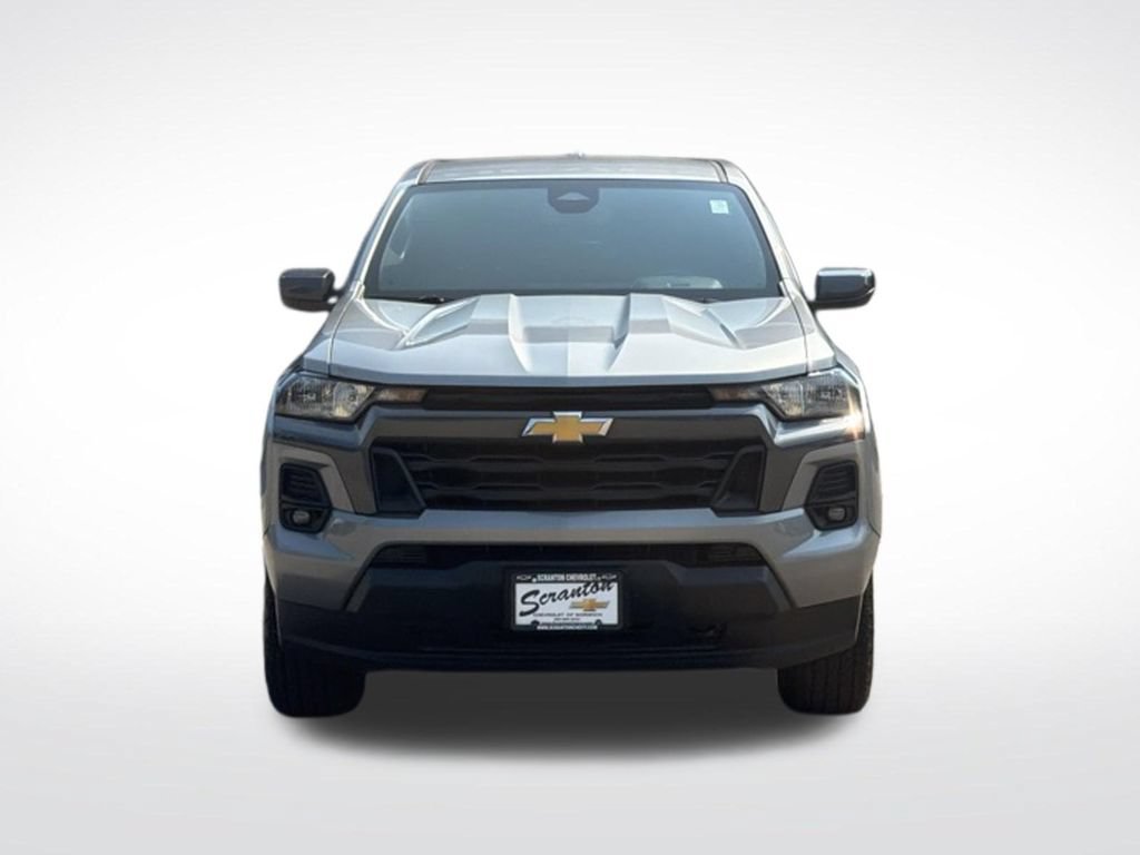 Used 2023 Chevrolet Colorado LT w/ LT Convenience Package II AWD/4WD image 31