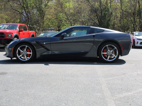 Used 2014 Chevrolet Corvette Stingray Coupe image 17