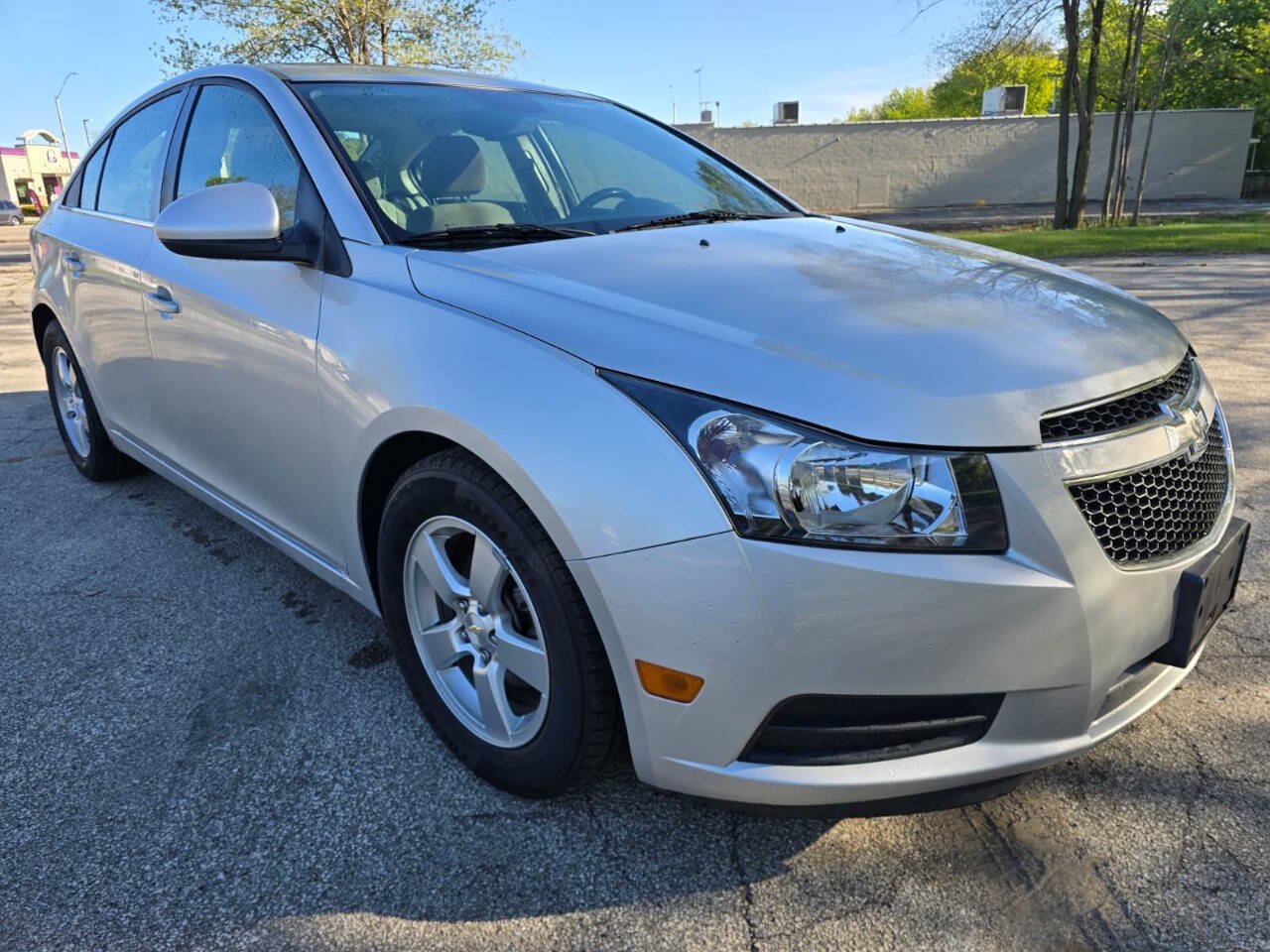Used 2014 Chevrolet Cruze LT w/ All-Star Edition FWD image 3