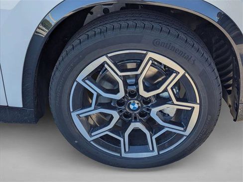 New 2026 BMW X1 xDrive28i w/ Technology Package image 9