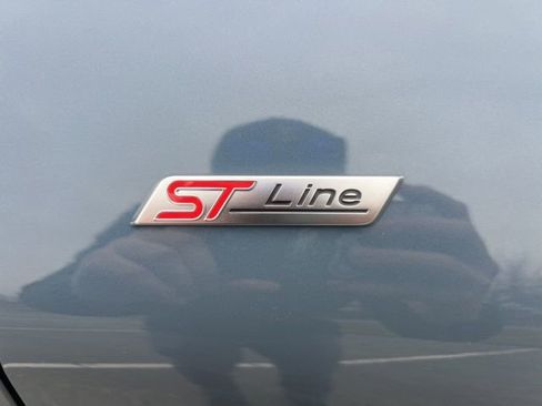 Used 2025 Ford Explorer ST-Line image 41