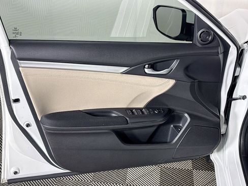 Certified 2017 Honda Civic EX-T image 11