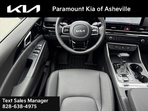 New 2026 Kia Carnival SX Prestige image 24