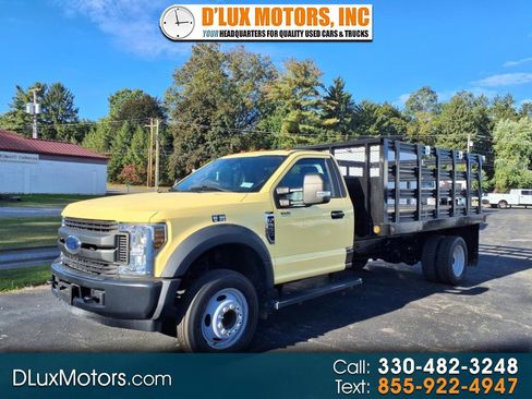 Used 2019 Ford F550 2WD Regular Cab Super Duty image 1