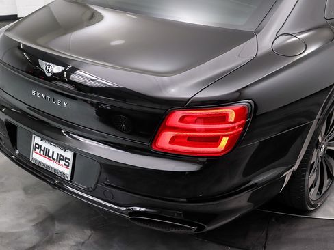 Used 2020 Bentley Flying Spur W12 AWD/4WD image 12