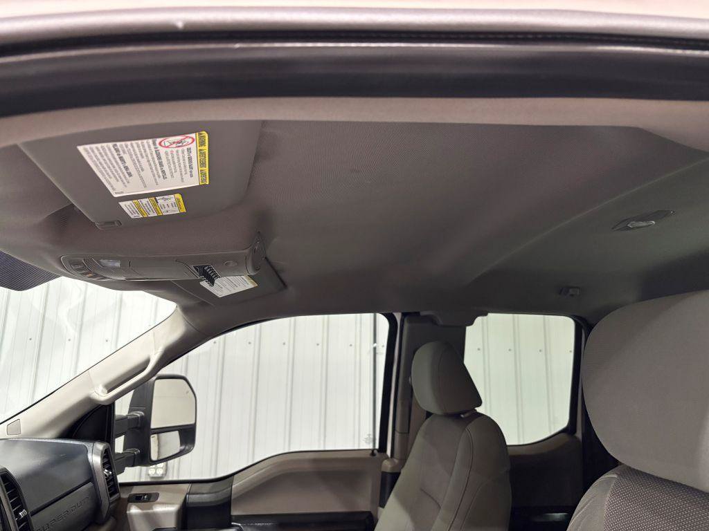 Used 2017 Ford F250 XL w/ Power Equipment Group AWD/4WD image 15