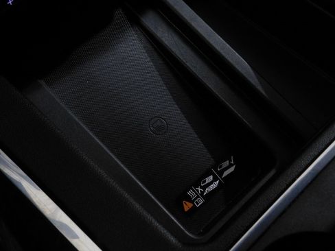 Used 2022 GMC Sierra 3500 Denali w/ Technology Package image 58