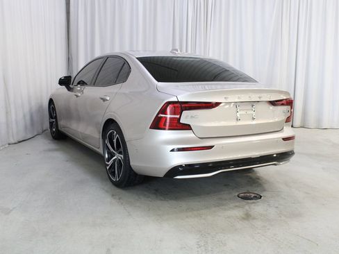 Used 2024 Volvo S60 B5 Plus w/ Climate Package AWD/4WD image 23