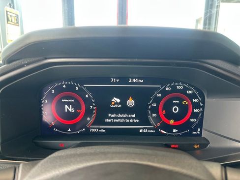 Used 2024 Nissan Z Performance w/ Floor Mat Package image 15