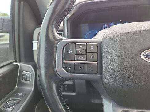 Used 2023 Ford F250 Lariat w/ Lariat Ultimate Package AWD/4WD image 22