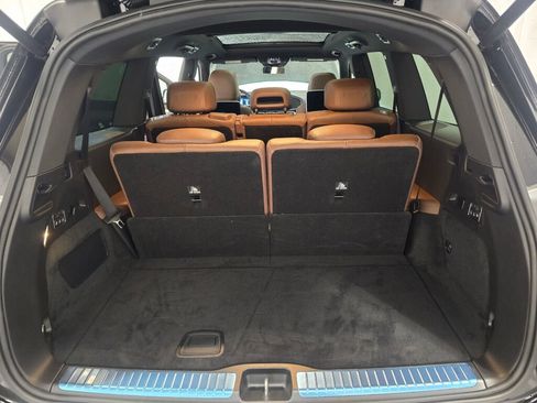 New 2026 Mercedes-Benz GLS 580 4MATIC image 11