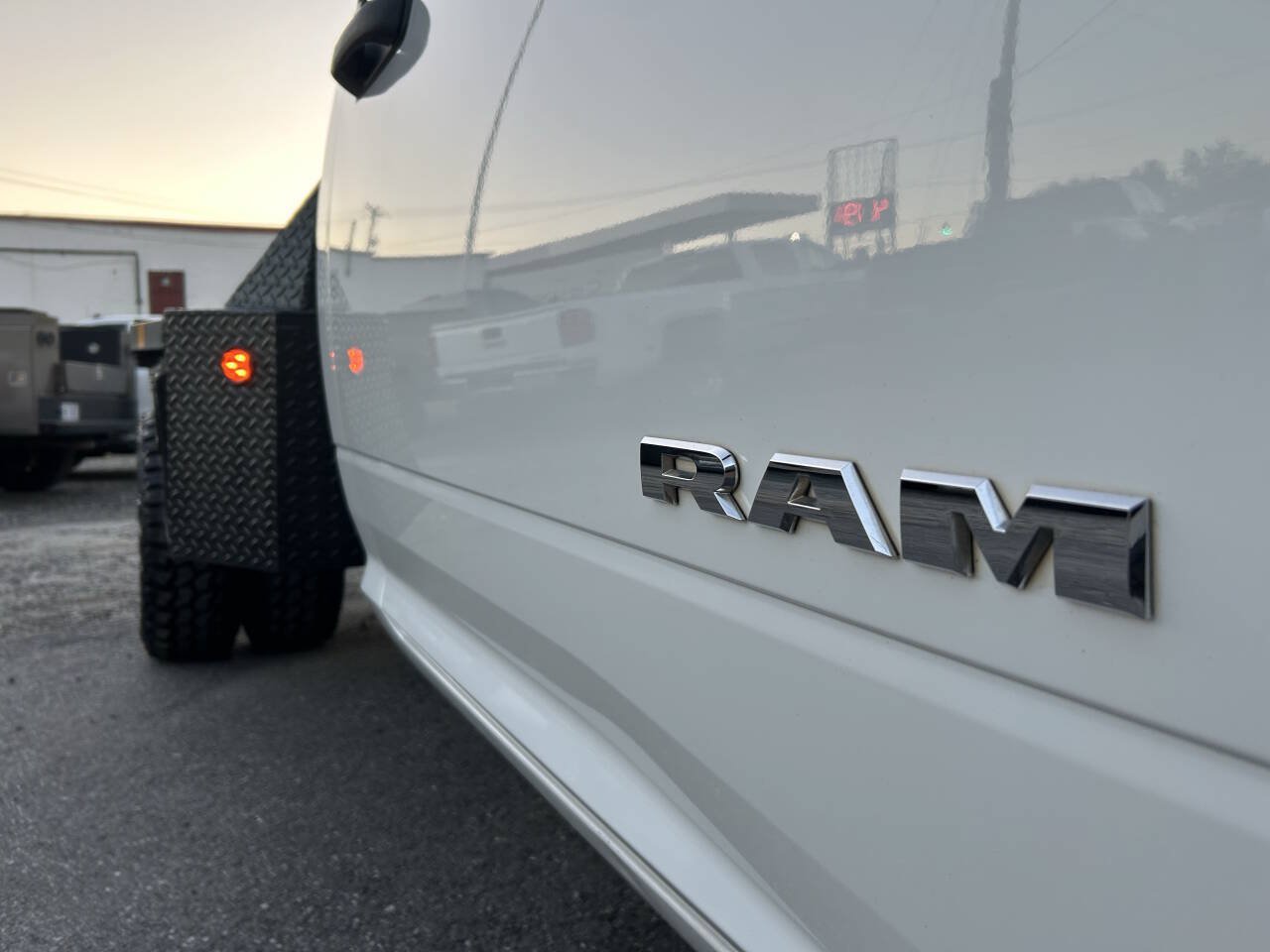 Used 2019 RAM 3500 Tradesman AWD/4WD image 15
