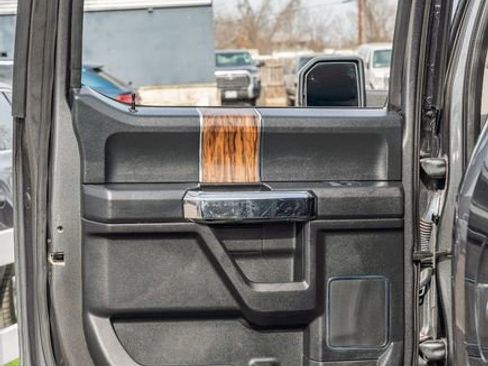 Used 2020 Ford F150 Lariat w/ Equipment Group 502A Luxury image 33