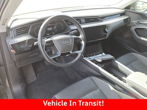 Used 2024 Audi Q8 e-tron Premium Plus w/ Premium Plus Package image 5