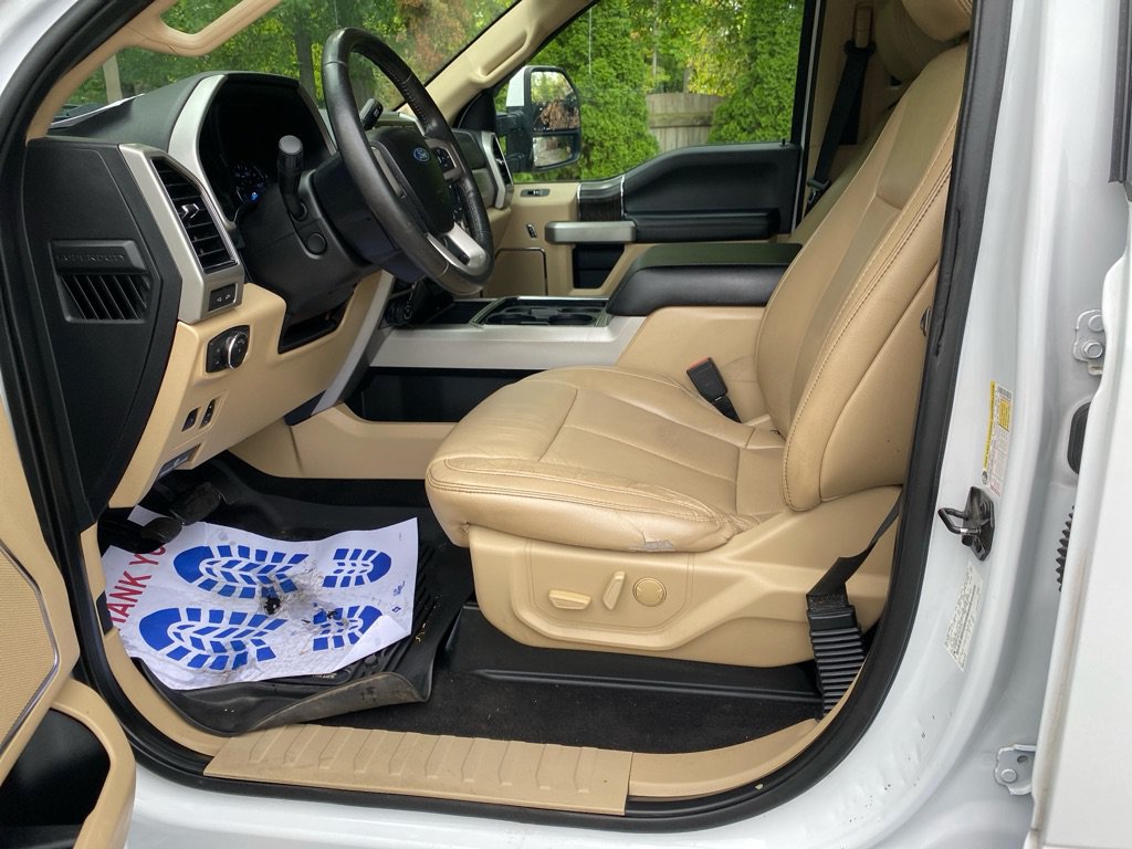 Used 2020 Ford F250 Lariat w/ Lariat Ultimate Package AWD/4WD image 9