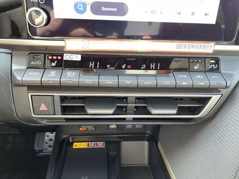 New 2026 Toyota Camry SE image 11