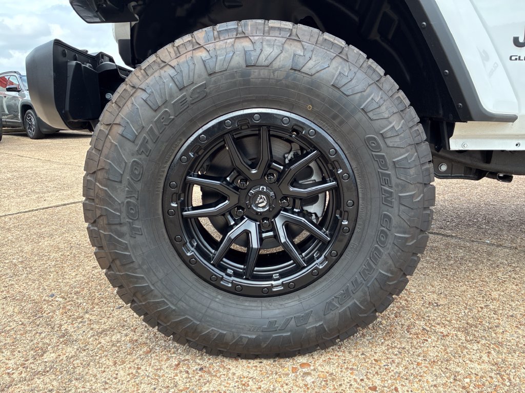 New 2026 Jeep Gladiator Sport AWD/4WD image 10