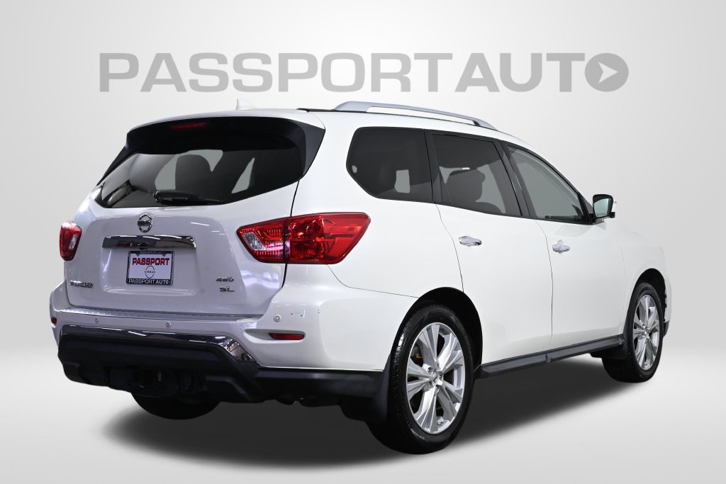Used 2019 Nissan Pathfinder SL w/ SL Premium Package AWD/4WD image 8