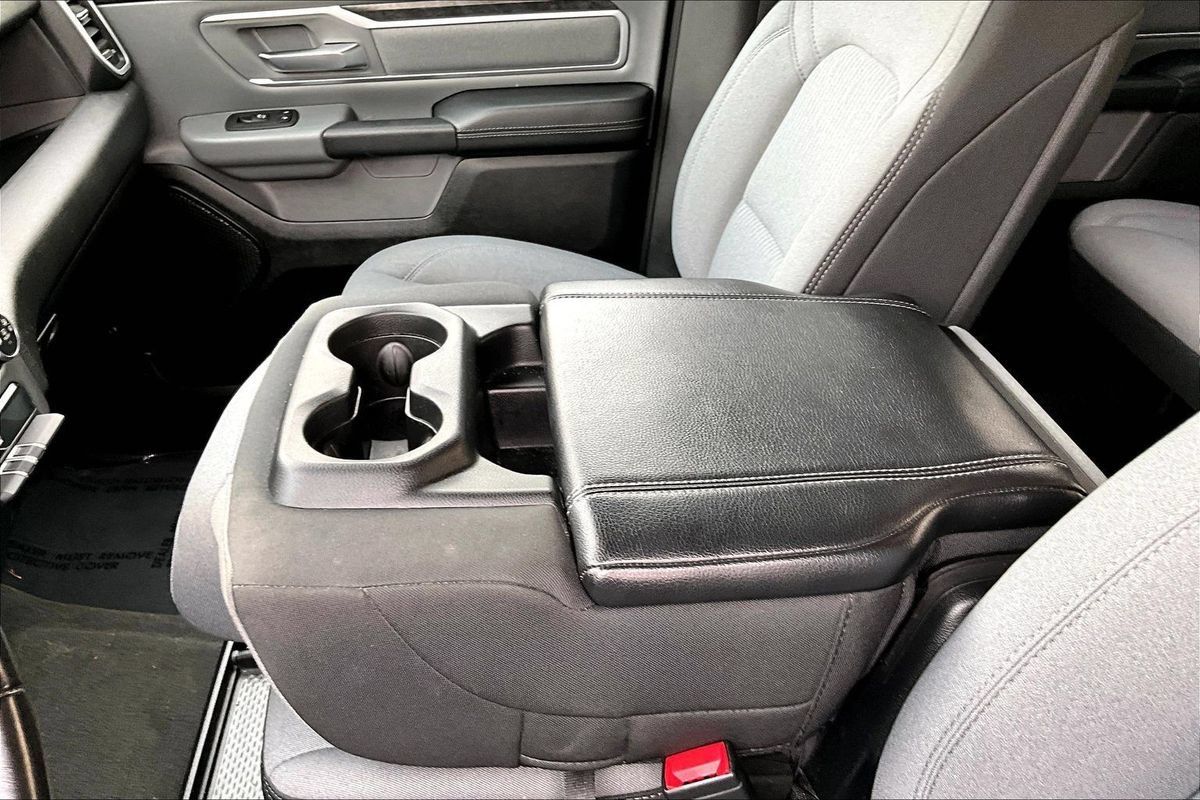 Used 2021 RAM 1500 Big Horn AWD/4WD image 34