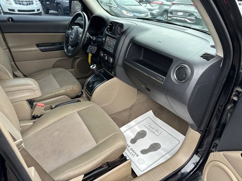 Used 2012 Jeep Patriot Latitude image 14